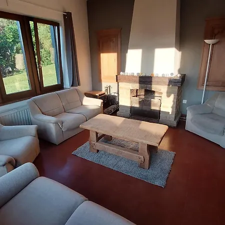 بيت للعطل La Chandine بيرتريكس